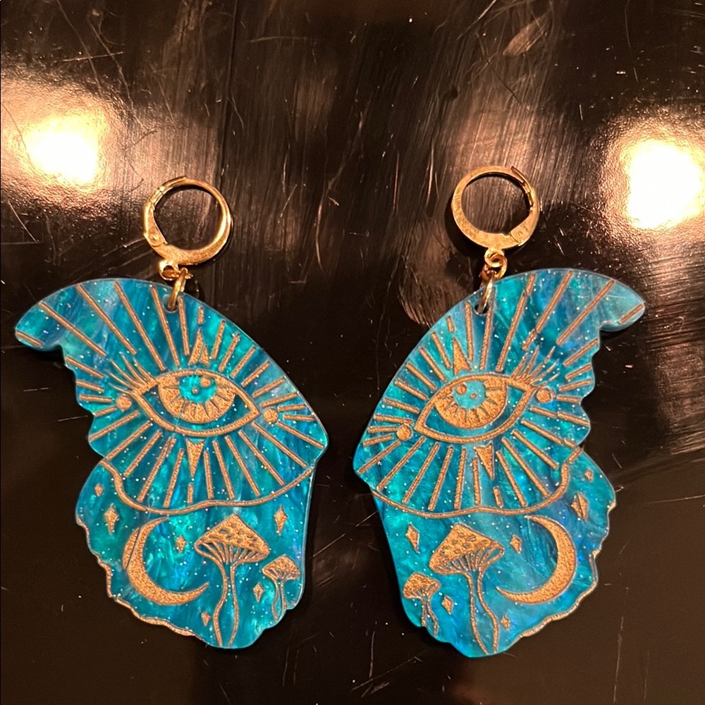 Unique Blue and Gold Eye Earrings